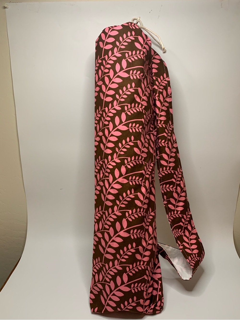 Pink Leaf-Print yoga Tote Bag with Brown Base